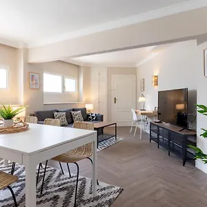 Apartment In Neguri, 5 Min From The & Metro, Getxo